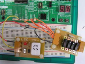 ターゲットCPUを利用したディジタル工学実習教材作成(H18)の画像1